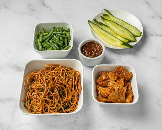 Bami vegan kip in ketjap